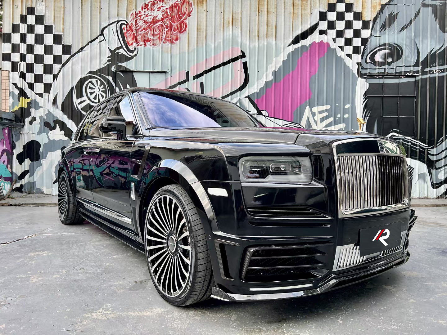 Rolls-Royce Cullinan 2019 2020 2021 2022 2023 2024 with Aftermarket Parts - M Style Front Bumper Dry Pre-preg Carbon Fiber from Aero Republic