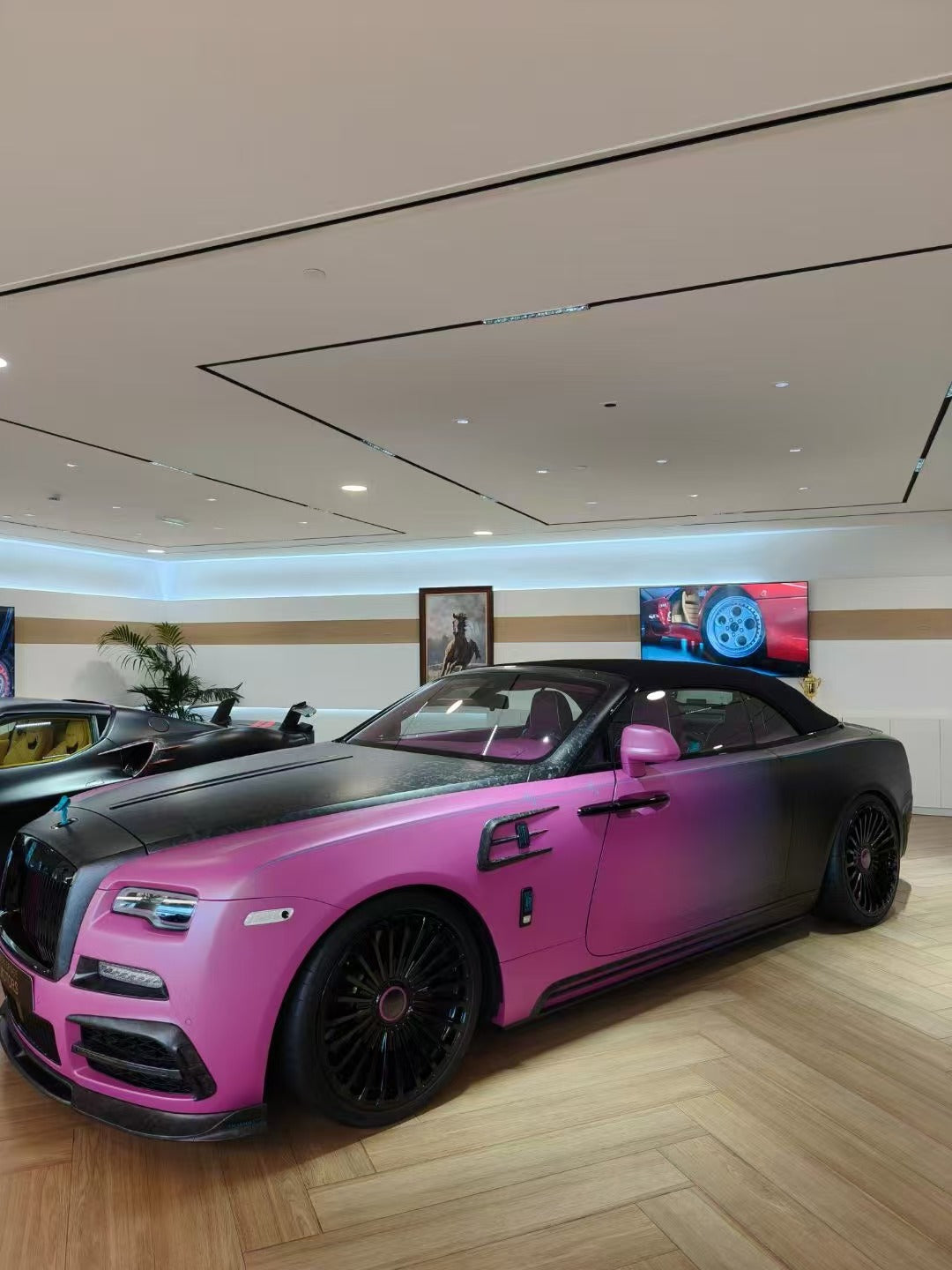 Rolls-Royce Wraith 2014 2015 2016 2017 2018 2019 2020 2021 & Dawn 2016 2017 2018 2019 2020 2021 with Aftermarket Parts - M Style Hood Carbon Fiber / FRP from Aero Republic