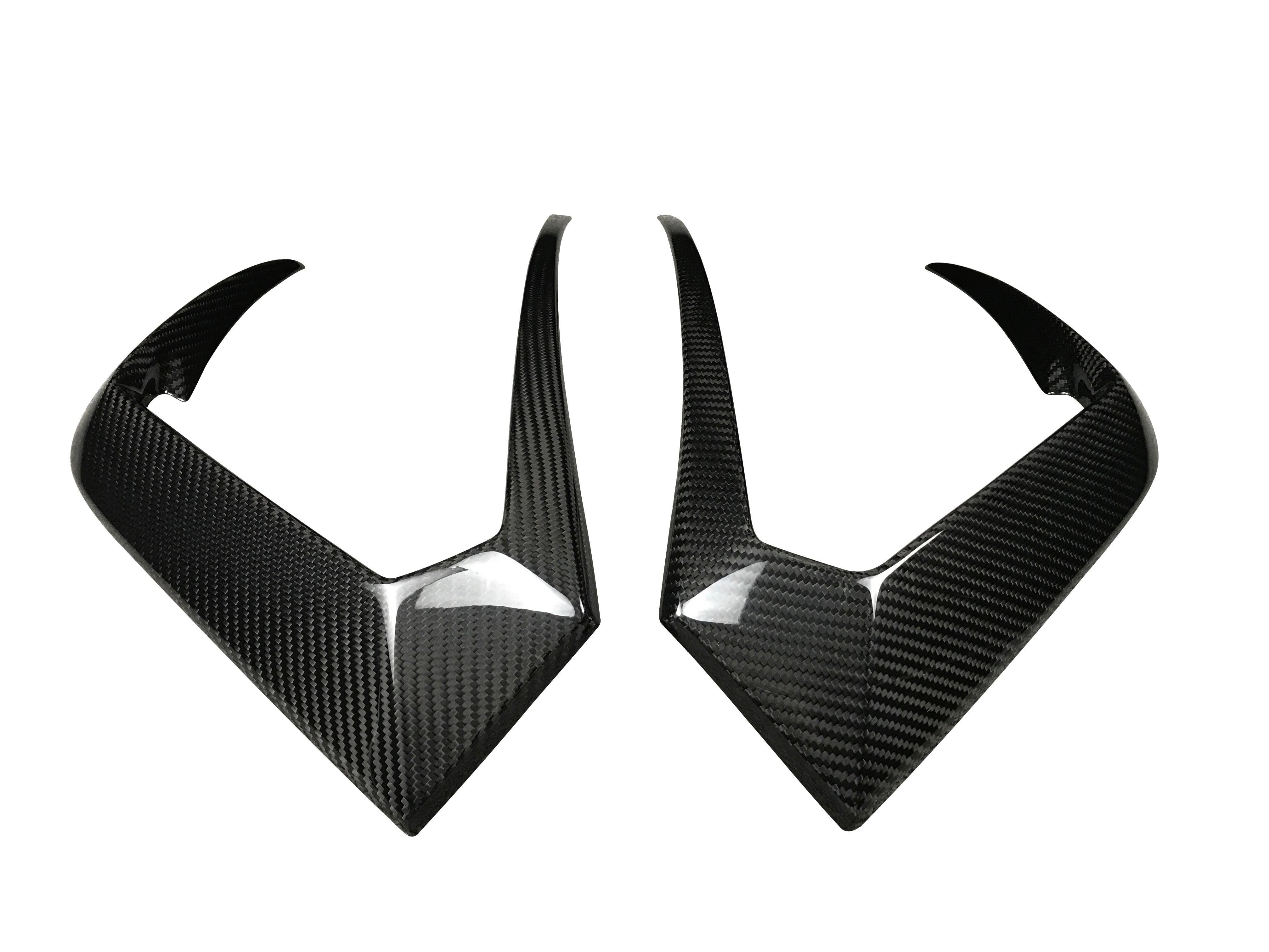 Lamborghini Urus Aftermarket Parts - TC Style Carbon Fiber Rear Bumper Trim 