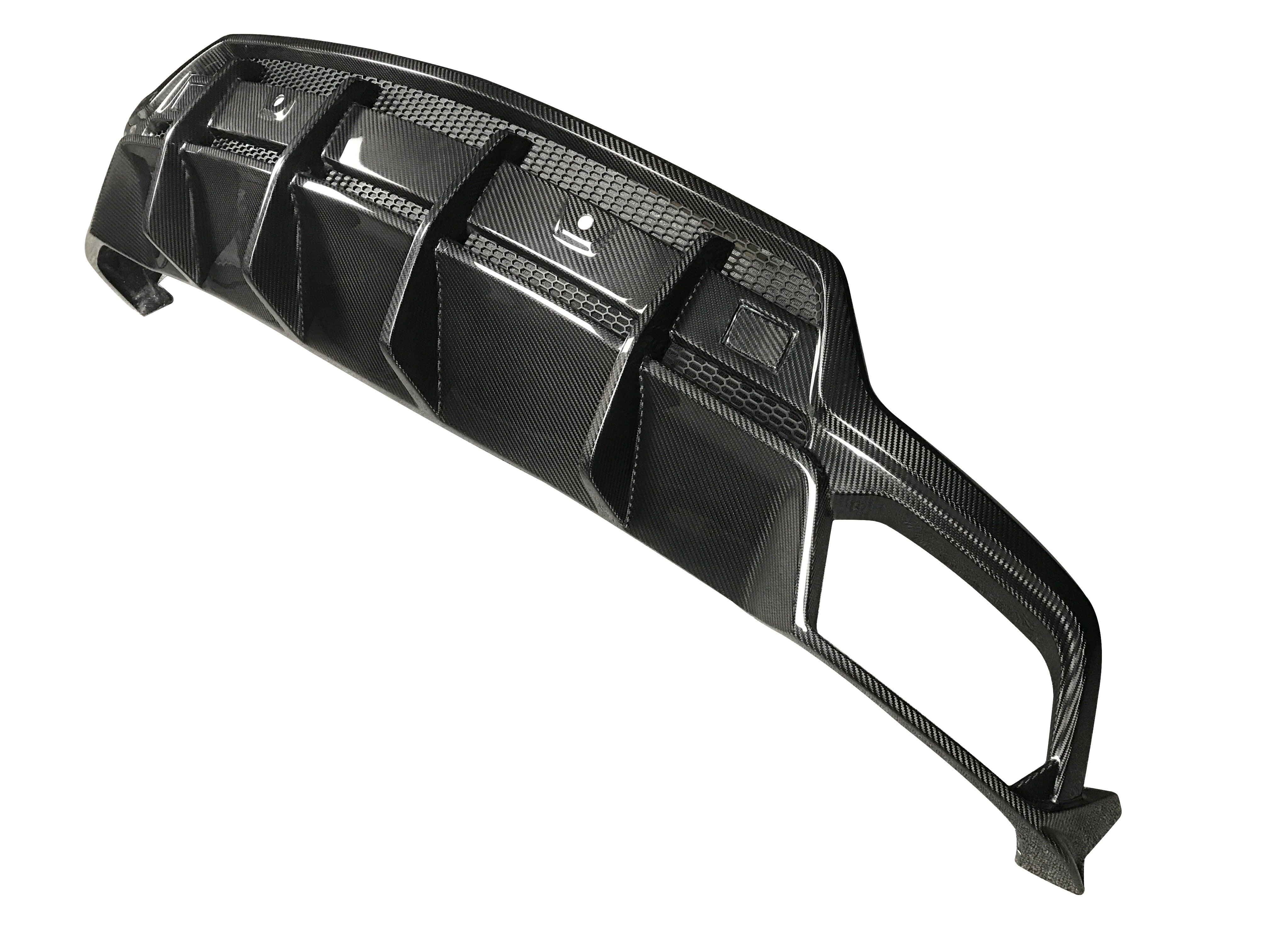 Lamborghini Urus Aftermarket Parts - TC Style Carbon Fiber Rear Diffuser