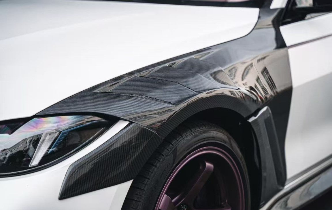 BMW M4 / M4C / M4CS G82 G83 2021-ON with Aftermarket Parts - ART Widebody Front Fenders Dry Pre-preg Carbon Fiber from ArmorExtend