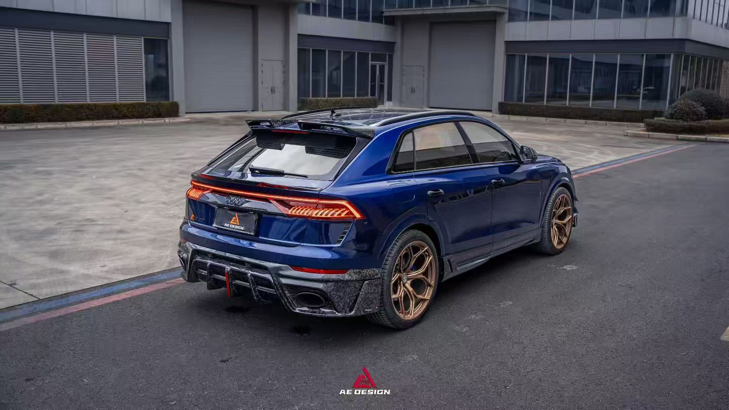 Audi Q8 SQ8 RSQ8 2020 2021 2022 2023 2024 with Aftermarket Parts - AE Side Skirts?Carbon Fiber?from ArmorExtend