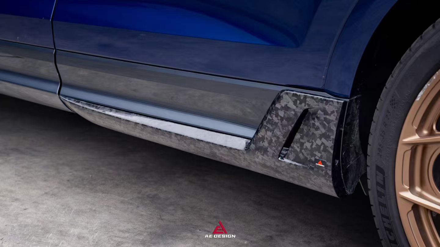 Audi Q8 SQ8 RSQ8 2020 2021 2022 2023 2024 with Aftermarket Parts - AE Side Skirts?Carbon Fiber?from ArmorExtend