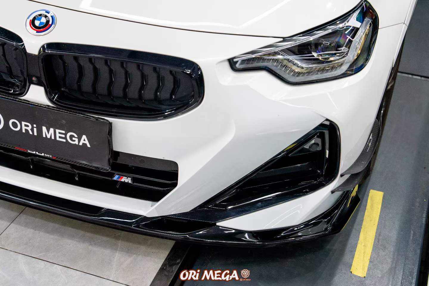 BMW 2 Series M240i 230i (With M-Package Bumper, does not fit base model) G42 2022-ON with Aftermarket Parts - AE Style Front Lip?ABS from ArmorExtend
