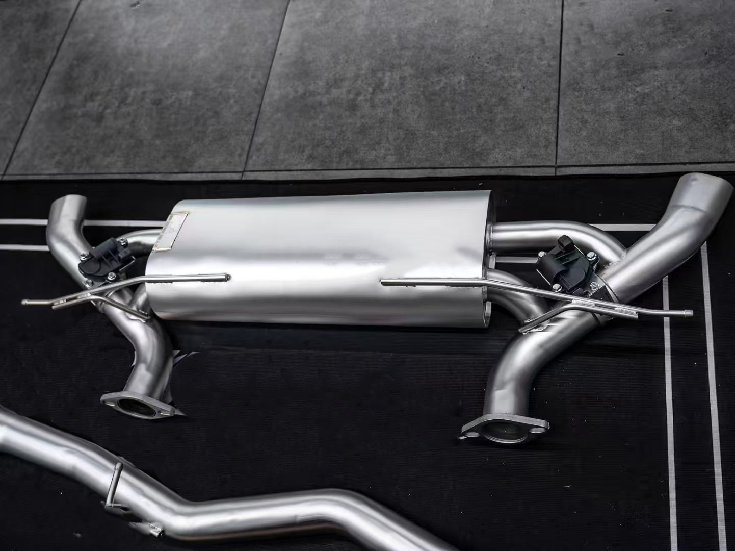 BMW 5 Series 540i G30 G31 (Fits Both Pre-LCI & LCI) 2017-ON (3.0T) with Aftermarket Parts - Catback Exhaust with Valve?Quadtips Stainless Steel / Titanium?from?ArmorExtend