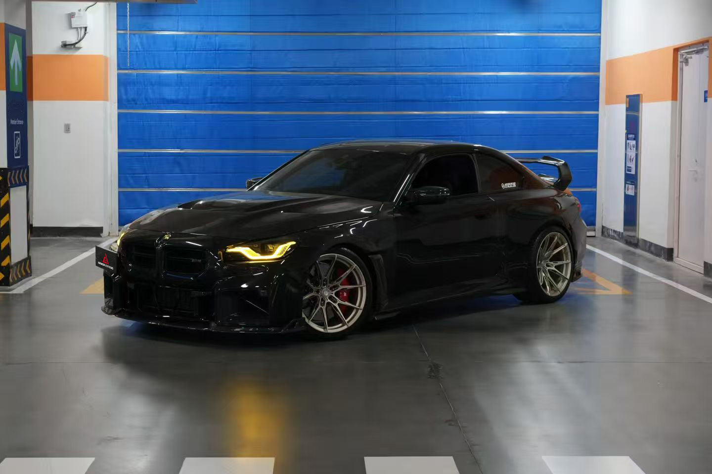BMW M2 & M2C G87 2023 2024?with Aftermarket Parts - AE V2 Style Front Fenders Carbon Fiber from ArmorExtend