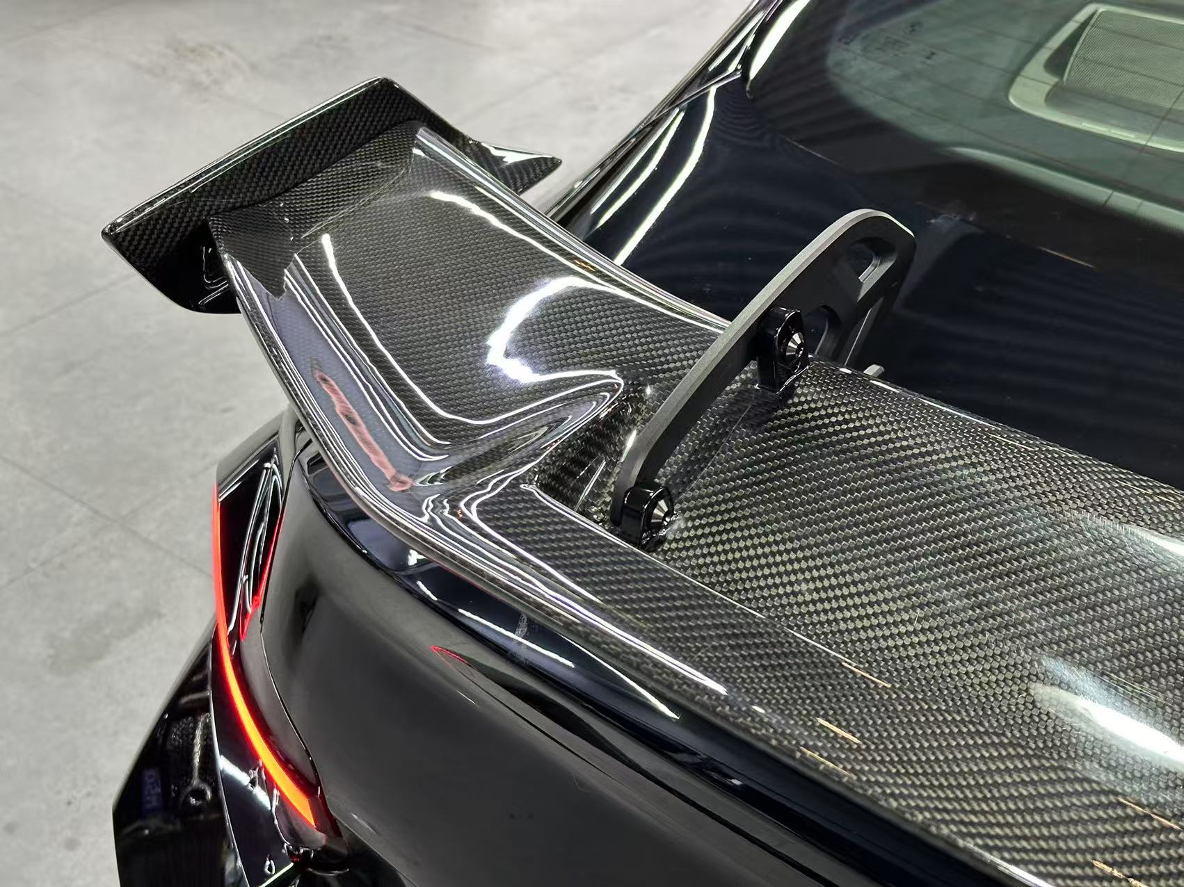 BMW M2 M2C G87 2023-ON & 2 Series 230i M240i G42 2022-ON with Aftermarket Parts - ART V2 Style Carbon Fiber Rear Wing from ArmorExtend
