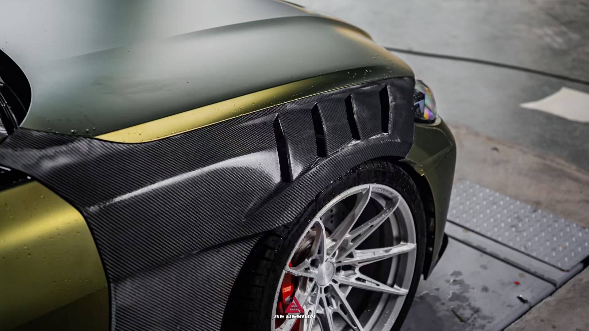 BMW M3 G80 G81 2021 2022 2023 2024 & M4 G82 G83 2021 2022 2023 2024 with Aftermarket Parts - AE Style Front Fenders Pre-preg Carbon Fiber from ArmorExtend