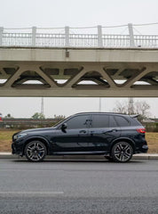 BMW X5 M60i xDrive50e x/sDrive40i G05 (Fits Both Pre-LCI & LCI) 2020-ON & X5M X5MC F95 (Fits Both Pre-LCI & LCI) 2020-ON & X6 M60I xDrive40i G06 (Fits Pre-LCI & LCI) 2020-ON & X6M X6MC F96 (Fits Pre-LCI & LCI) 2020-ON with Aftermarket Parts - AE V2 Side Skirts Carbon Fiber from Armorextend