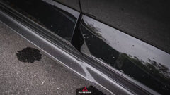 BMW XM / XM Label Red G09 2023-ON with Aftermarket Parts - AE Side Skirts?Carbon Fiber?from ArmorExtend