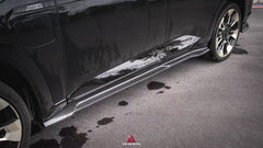 BMW XM / XM Label Red G09 2023-ON with Aftermarket Parts - AE Side Skirts?Carbon Fiber?from ArmorExtend