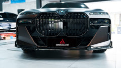 BMW i7 M70 / xDrive60 / eDrive50 G70 2023-ON &?7 Series 760i xDrive / 750e xDrive / 740i xDrive / 740i G70 2023-ON with Aftermarket Parts - AE Style Vacuumed Carbon Front Lip & side splitters?from ArmorExtend 