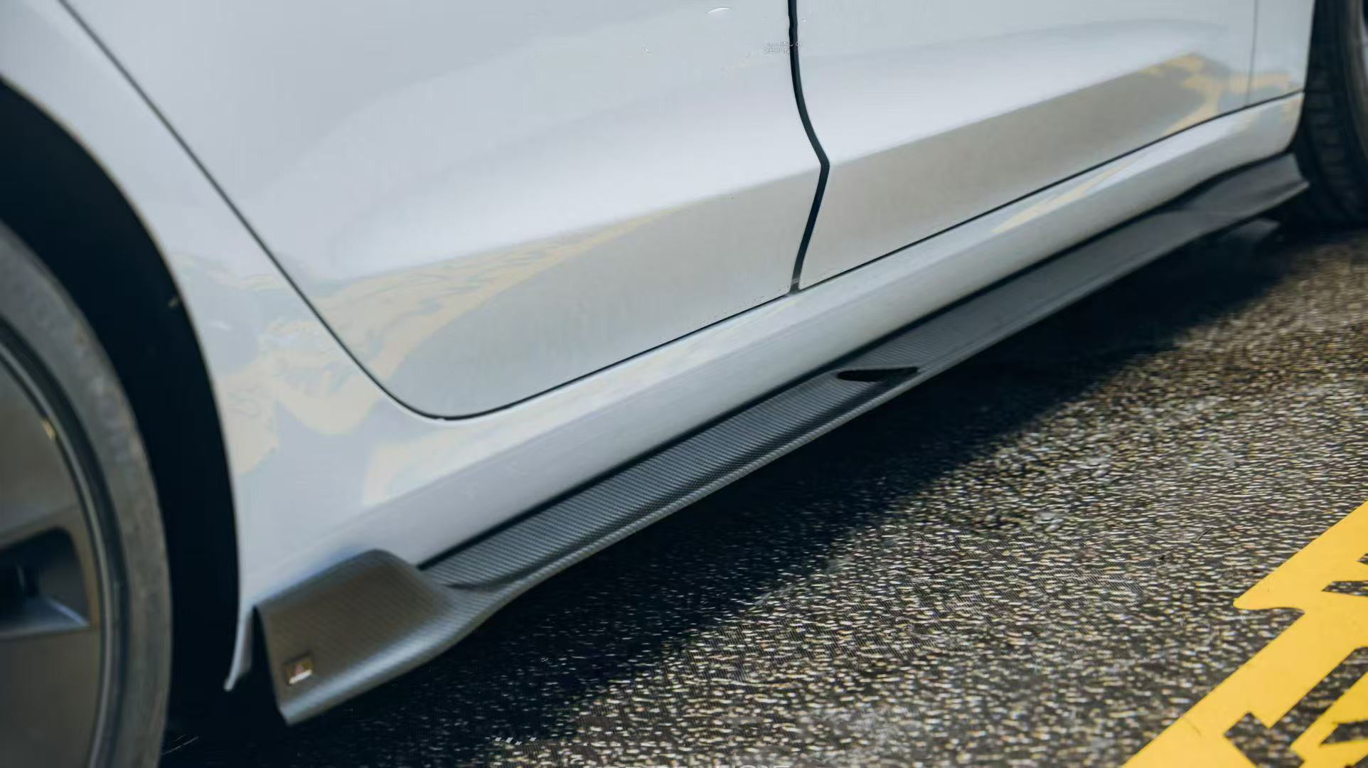 Tesla Model 3 Highland / Performance 2024-ON with Aftermarket Parts - V2 Side Skirts Dry Pre-preg Carbon Fiber from ArmorExtend