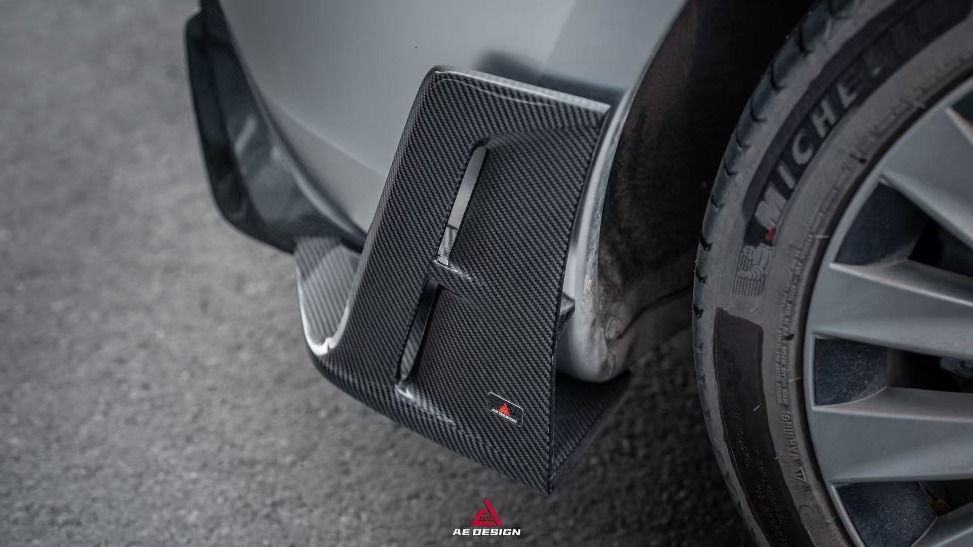 Tesla Model 3 Highland / Performance 2024-ON with Aftermarket Parts - AE Style Rear Diffuser & Canards Carbon Fiber from ArmorExtend