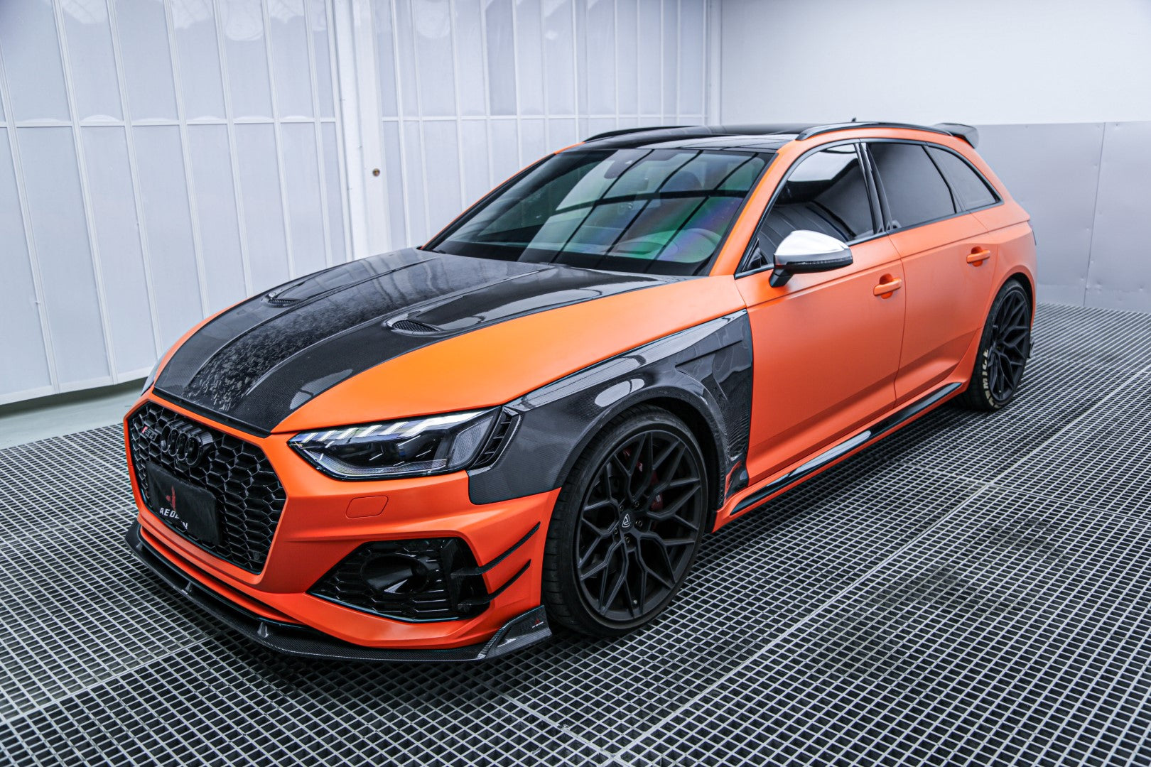 Audi RS4 B9 2018 2019 & RS4 B9.5 2020 2021 2022 2023 2024 With Aftermarket Parts - AE Front Canards Carbon Fiber from  ArmorExtend