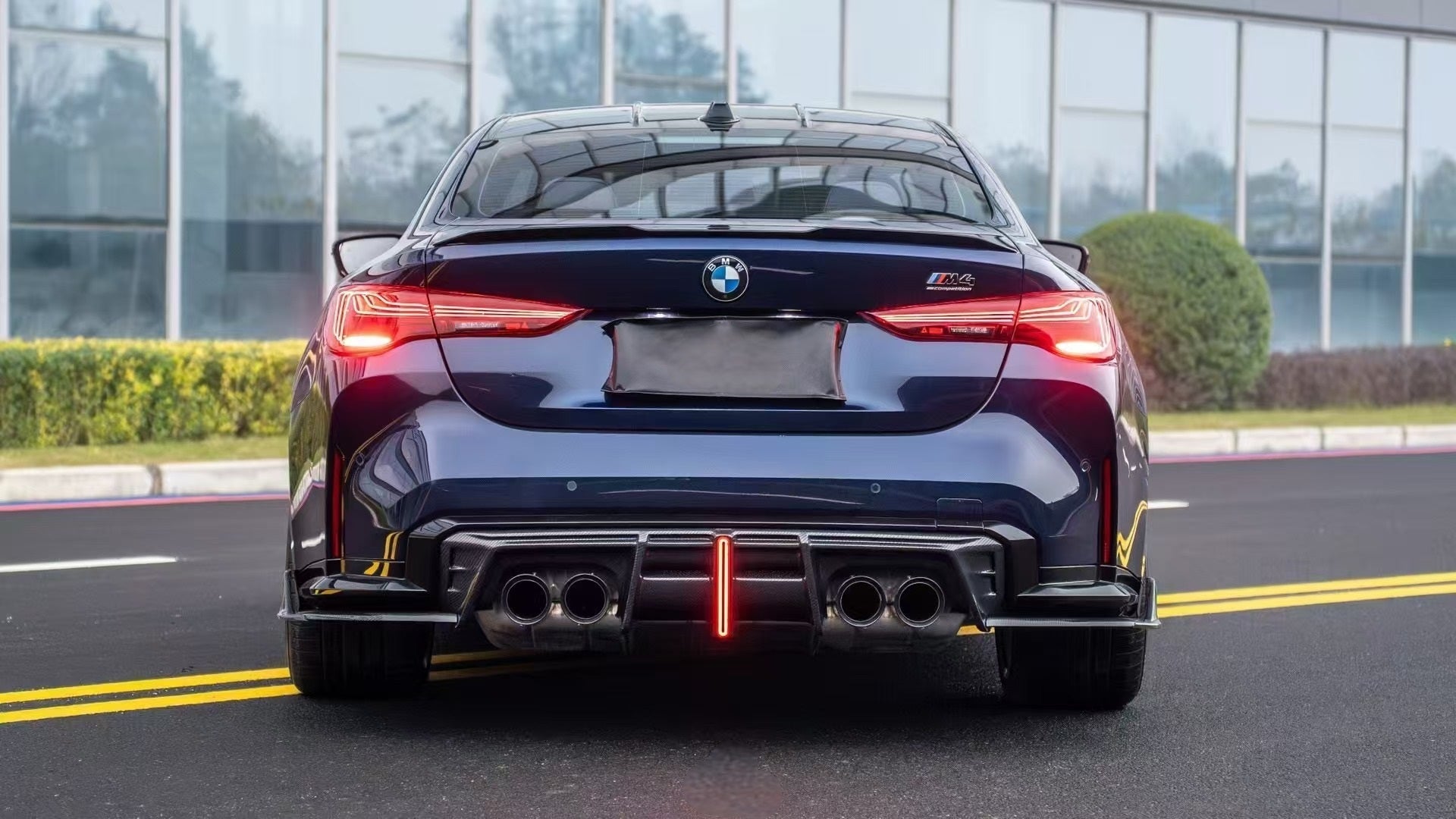 BMW M3 G80 G81 2021-ON & M4 G82 G83 2021-ON with Aftermarket Parts - V3 Rear Diffuser & Rear Canards Carbon Fiber from?ArmorExtend