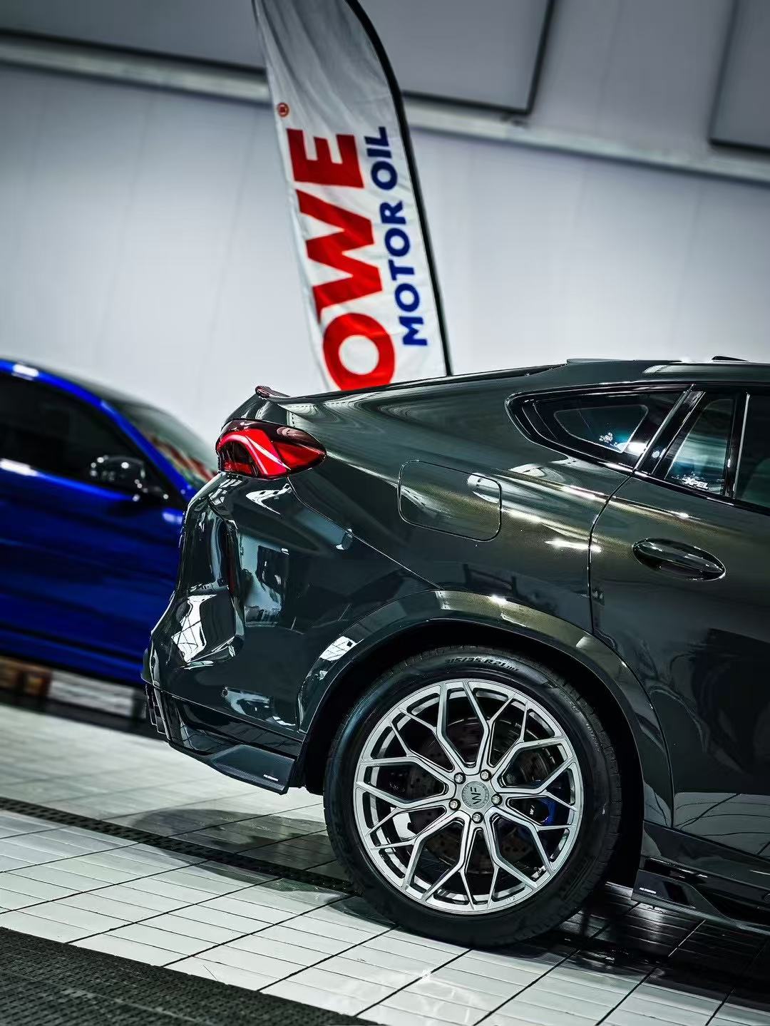 BMW X5 M60i xDrive50e x/sDrive40i G05 (Fits Both Pre-LCI & LCI) 2020-ON & X5M X5MC F95 (Fits Both Pre-LCI & LCI) 2020-ON & X6 M60I xDrive40i G06 (Fits Pre-LCI & LCI) 2020-ON & X6M X6MC F96 (Fits Pre-LCI & LCI) 2020-ON?with Aftermarket Parts - AE V2 Side Skirts?Pre-preg Pre-preg Carbon Fiber?from Armorextend