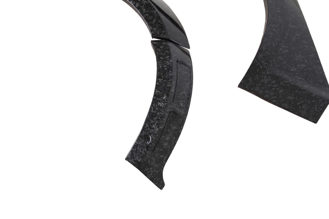 Aston Martin DBX Base 2021 2022 2023 2024 with Aftermarket Parts - Wheel Arches Dry Pre-preg Carbon Fiber from Ventus Veloce