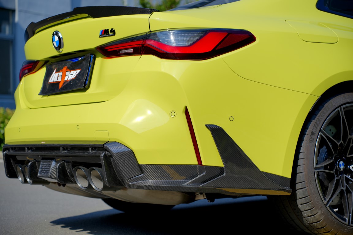 BMW M4 G82 G83 2021-ON with Aftermarket Parts - V2 Style Pre-preg Carbon Fiber Rear Diffuser & Canards from BCTXE Tuning