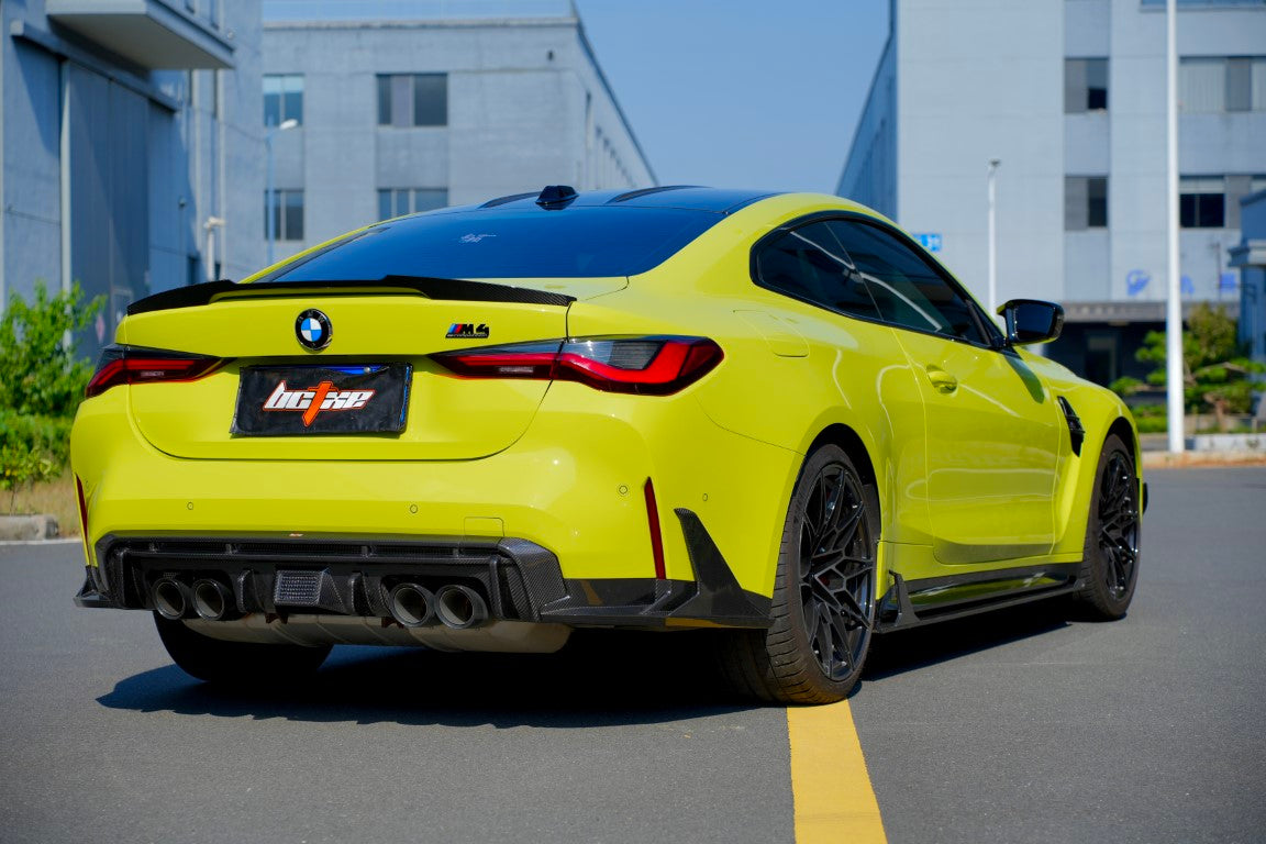 BMW M4 G82 G83 2021-ON with Aftermarket Parts - V2 Style Pre-preg Carbon Fiber Rear Diffuser & Canards from BCTXE Tuning