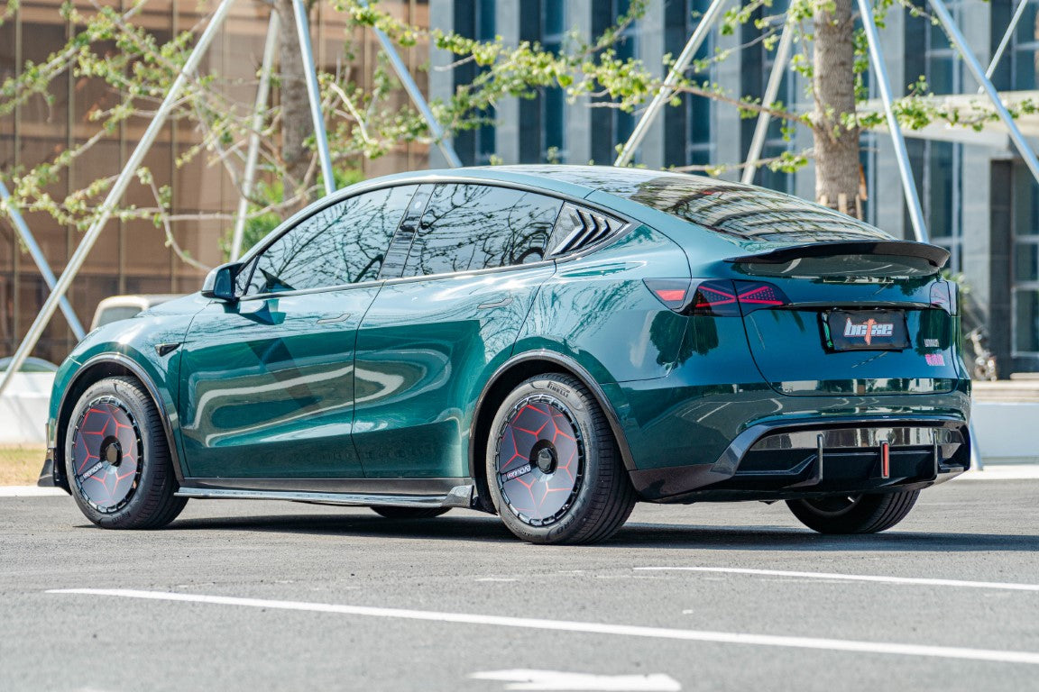Tesla Model Y Performance AWD Long Range RWD Standard 2020 2021 2022 2023 2024 2025 with Aftermarket Parts - V1 Side Skirts Carbon Fiber from BCTXE Tuning