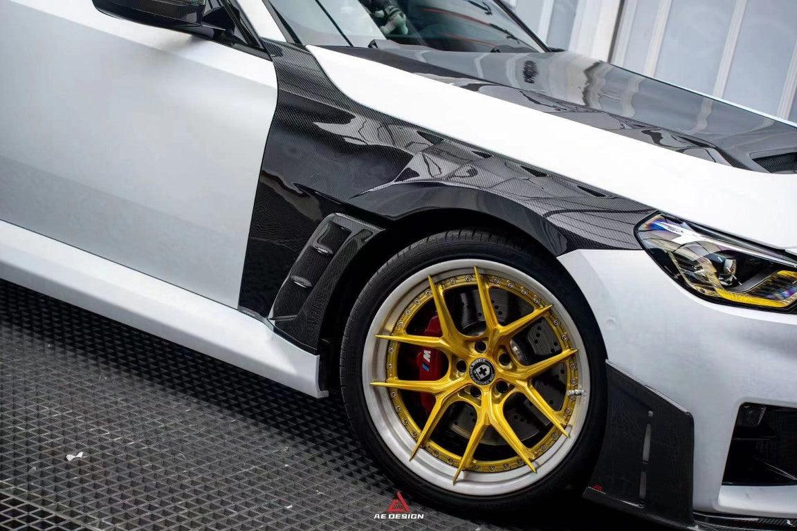 BMW M2 & M2C G87 2023 2024?with Aftermarket Parts - AE V2 Style Front Fenders Carbon Fiber from ArmorExtend