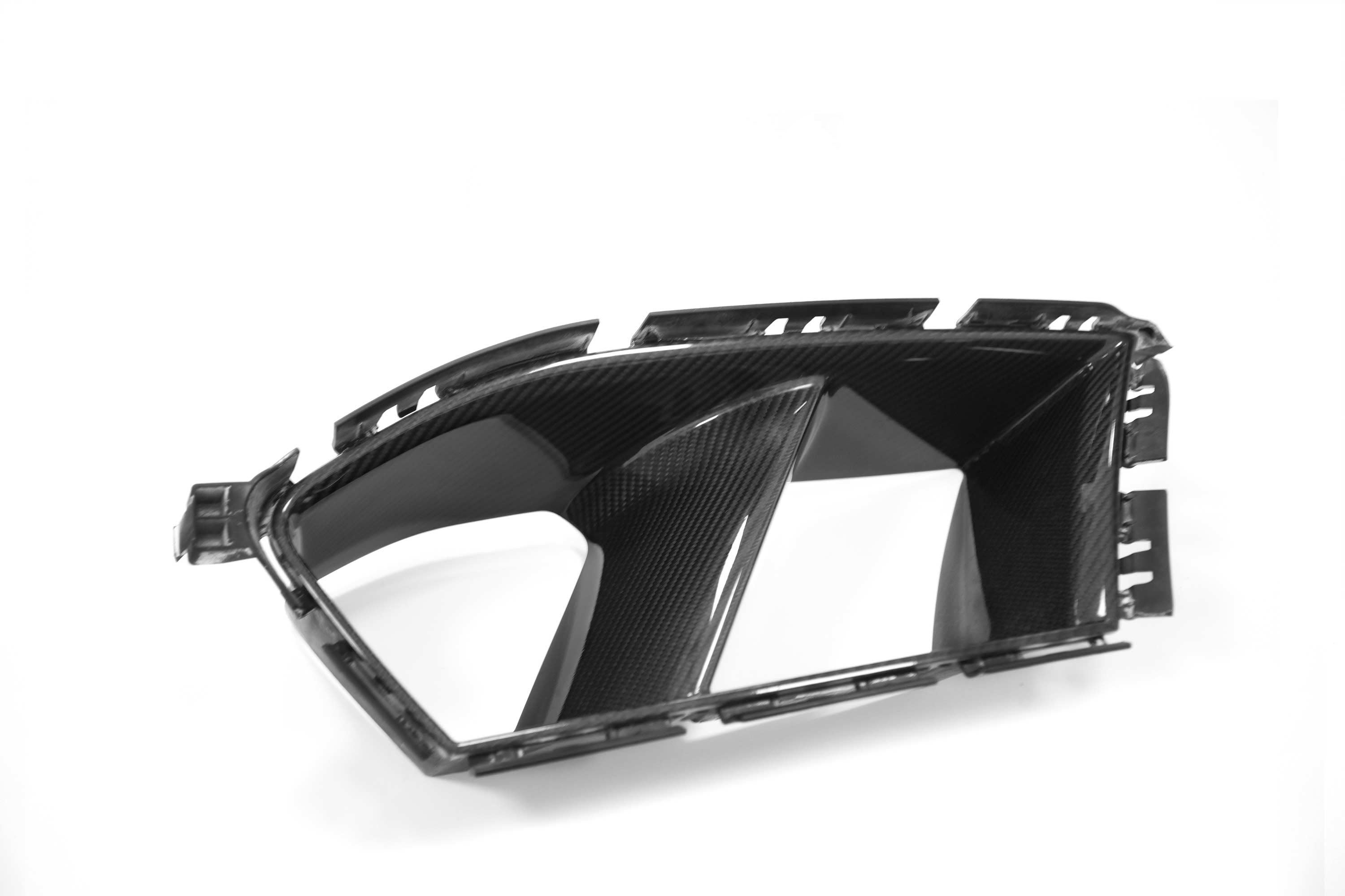 BMW M3 G80 G81 2021-ON & M4 G82 G83 2021-ON with Aftermarket Parts - Air Intake Replacement Pre-preg Carbon Fiber from Karbel Carbon