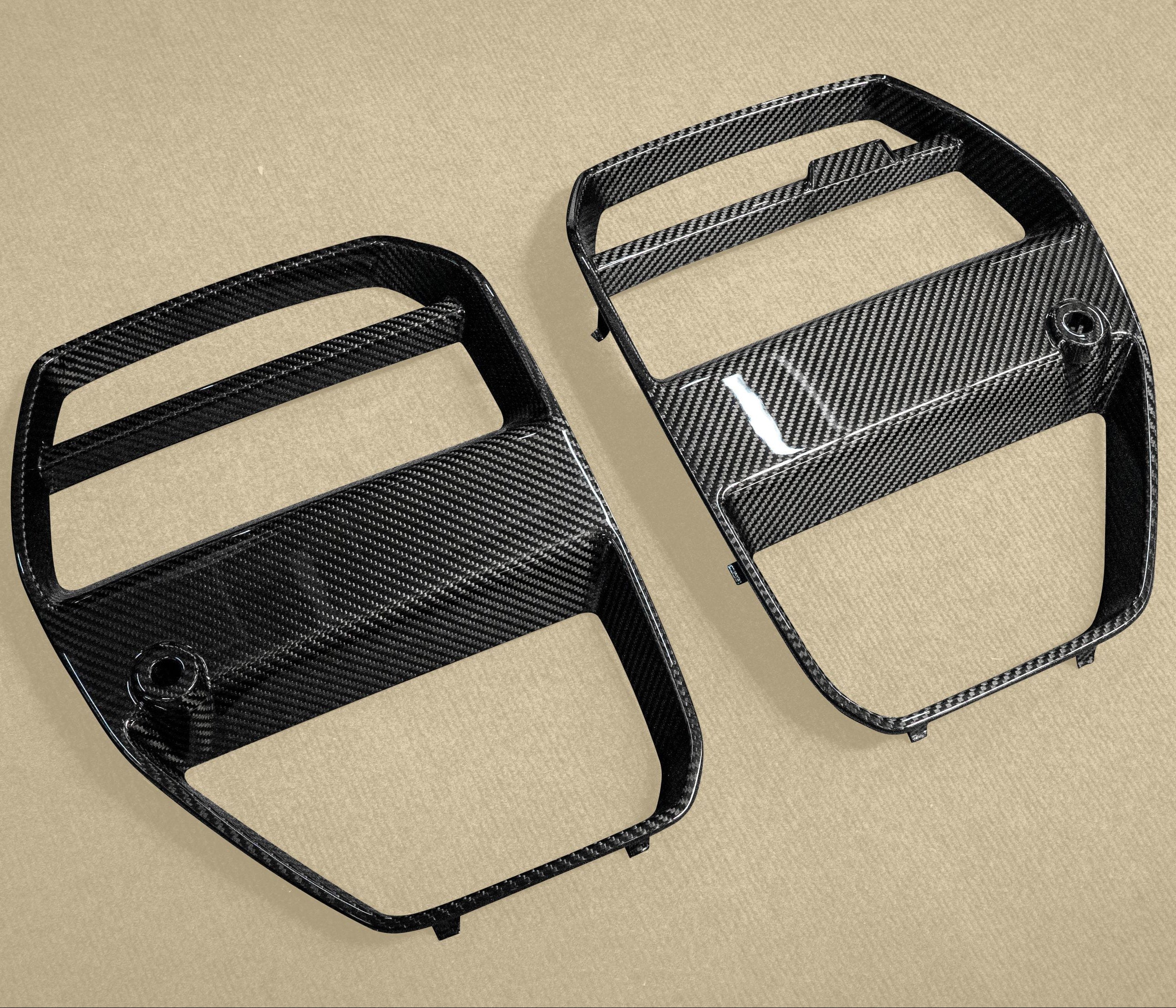 BMW M3 M3C M3CS G80 G81 2021-ON & M4 M4C M4CS G82 G83 2021-ON with Aftermarket Parts - V Style Front Kidney Grill Pre-preg Carbon Fiber from ArmorExtend