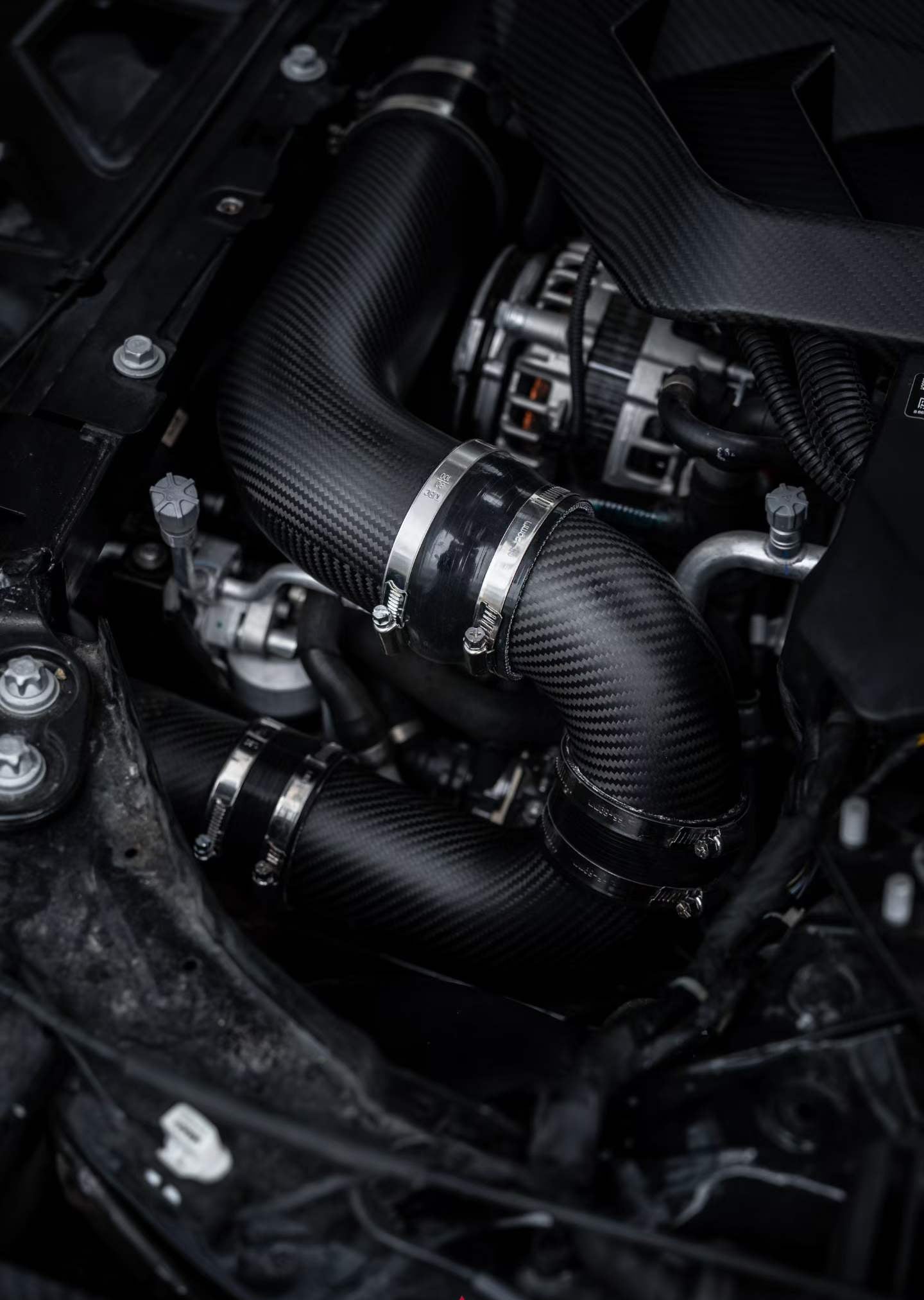 BMW M3 G80 G81 & M4 G82 G83 2021-ON with Aftermarket Parts - ART Style Air Intake Dry Pre-preg Carbon Fiber from ArmorExtend