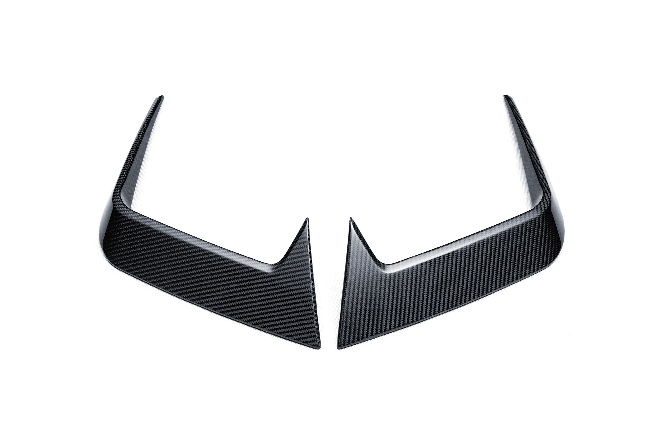 BMW M5 M5C G90 G99 2025-ON with Aftermarket Parts - Front Canards Dry Pre-preg Carbon Fiber from Ventus Veloce