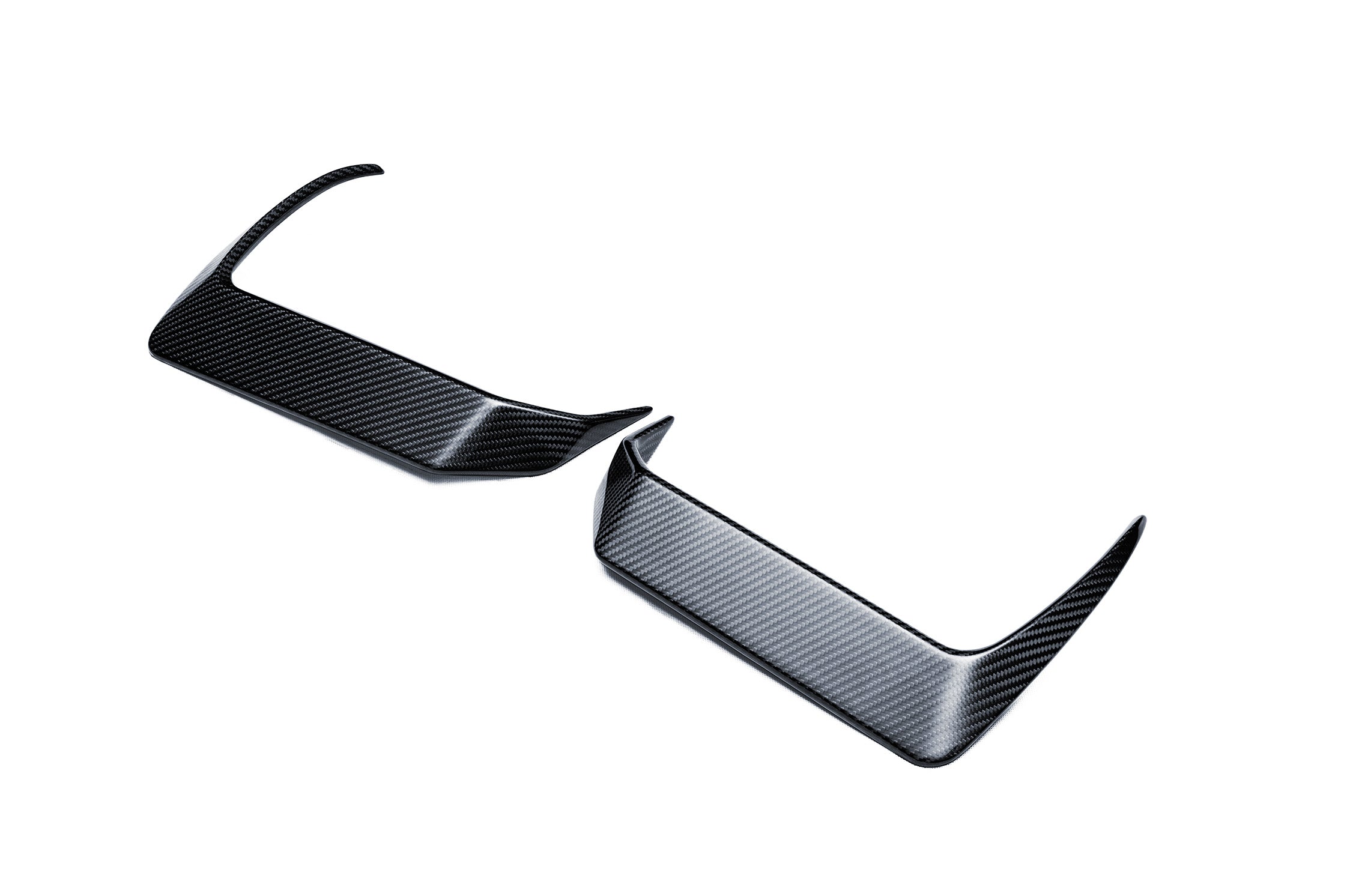 BMW M5 M5C G90 G99 2025-ON with Aftermarket Parts - Rear Bumper Canards Dry Pre-preg Carbon Fiber from Ventus Veloce