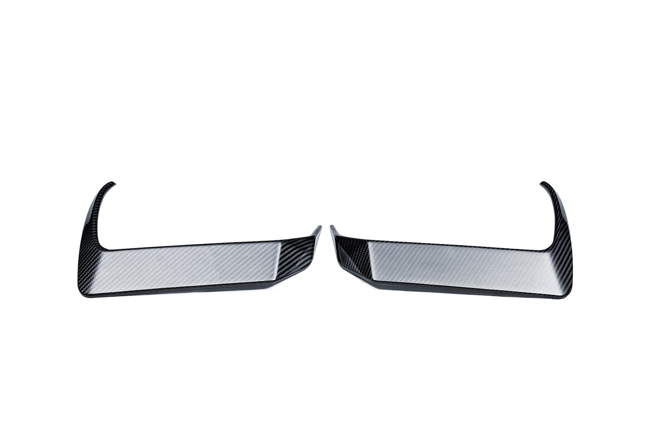 BMW M5 M5C G90 G99 2025-ON with Aftermarket Parts - Rear Bumper Canards Dry Pre-preg Carbon Fiber from Ventus Veloce