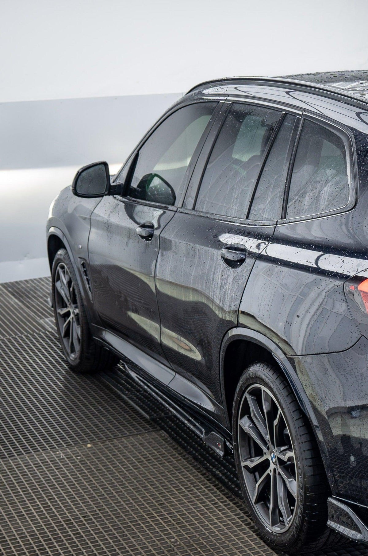 BMW X3 G01 & X4 G02 s/x Drive 30i M40i & X3M F97 & X4M F98 2019 2020 2021 2022 2023 2024 (Fits Both Pre-LCI & LCI) with Aftermarket Parts - Plustic Style Side Skirts ABS from?ArmorExtend?