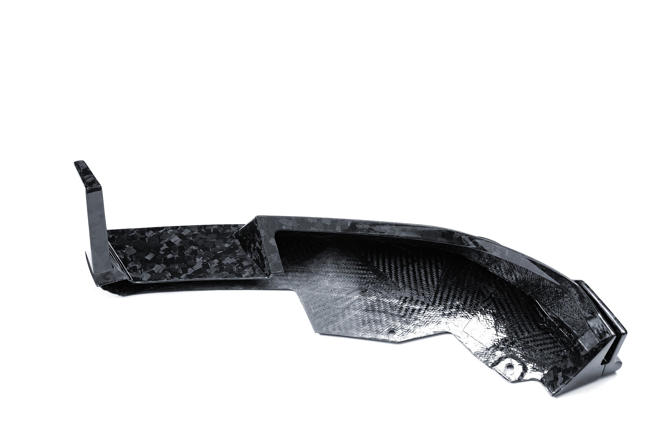 BMW XM G09 2023-ON with Aftermarket Parts - Front Lip Dry Pre-preg Carbon Fiber from Ventus Veloce
