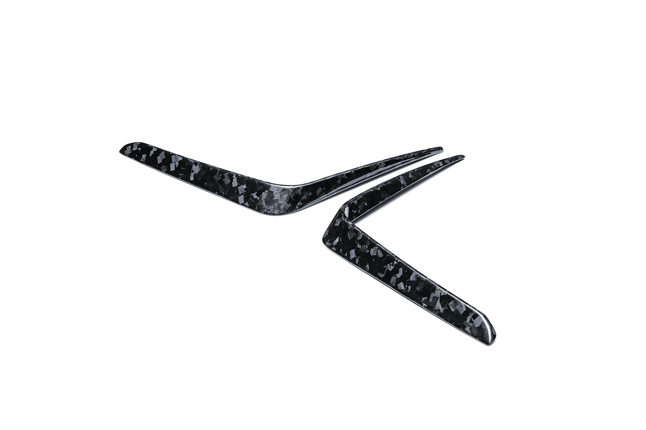 BMW XM G09 2023-ON with Aftermarket Parts - Rear Bumper Canards Dry Pre-preg Carbon Fiber from Ventus Veloce