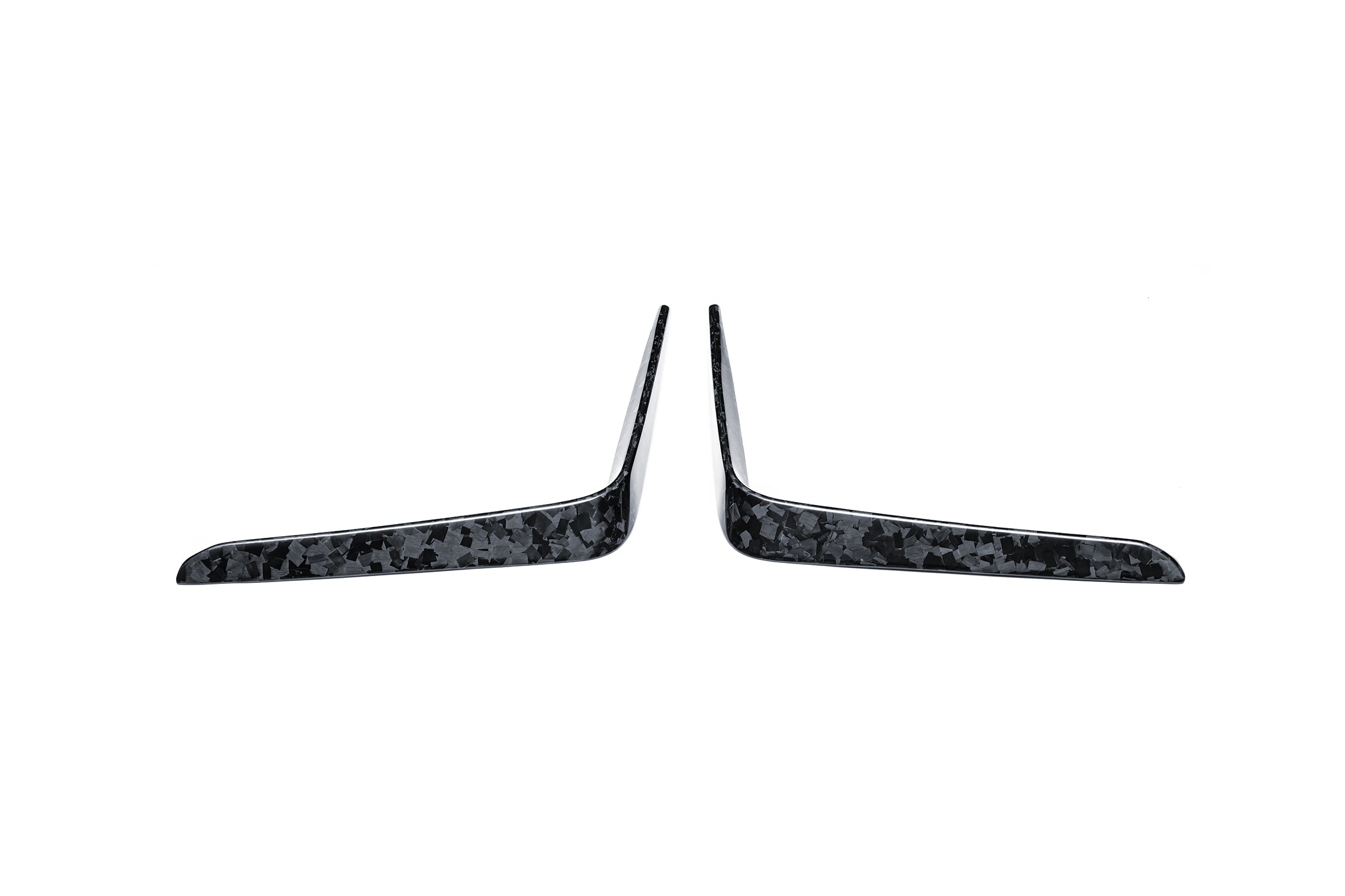 BMW XM G09 2023-ON with Aftermarket Parts - Rear Bumper Canards Dry Pre-preg Carbon Fiber from Ventus Veloce