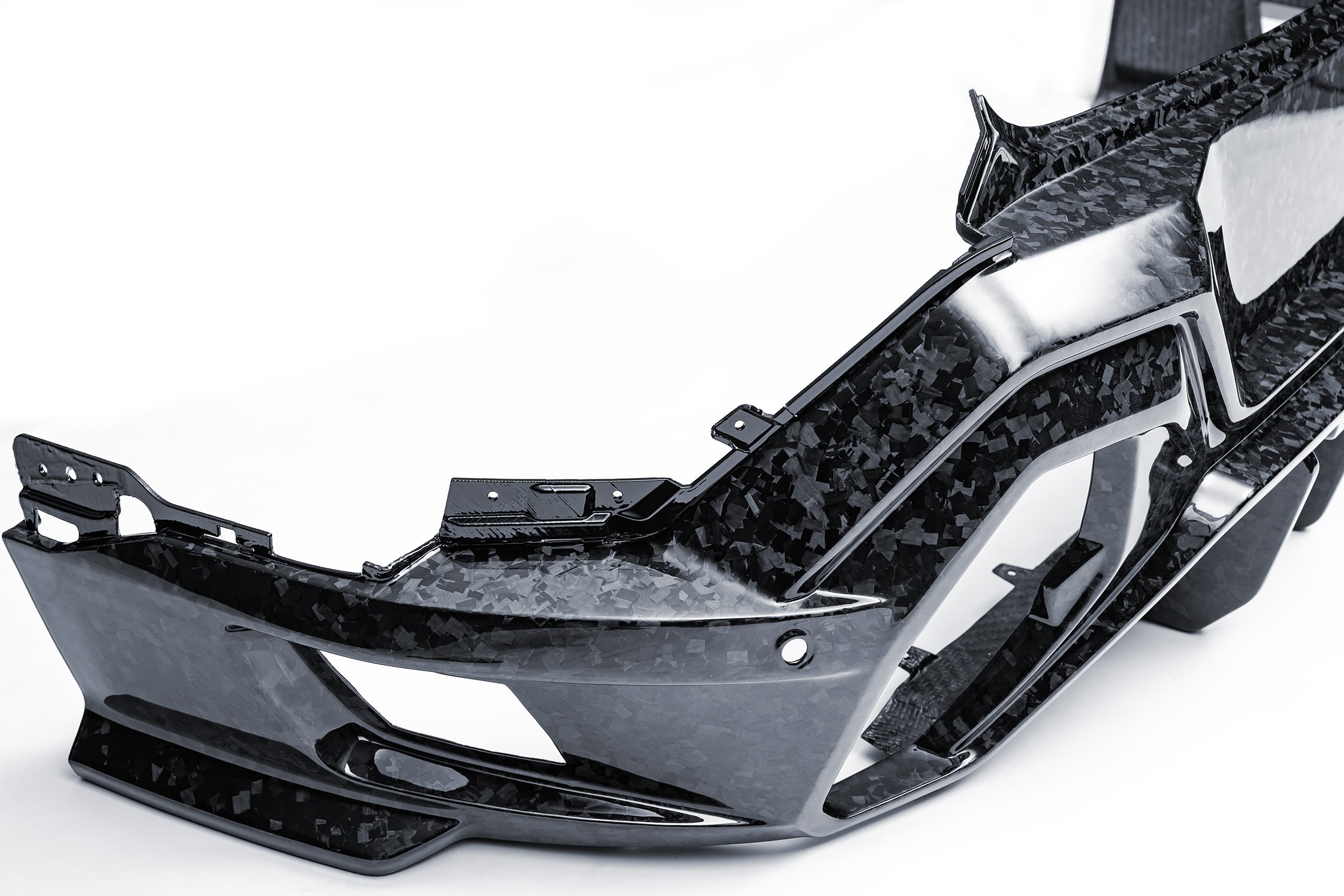 BMW XM G09 2023-ON with Aftermarket Parts - Rear Diffuser Dry Pre-preg Carbon Fiber from Ventus Veloce