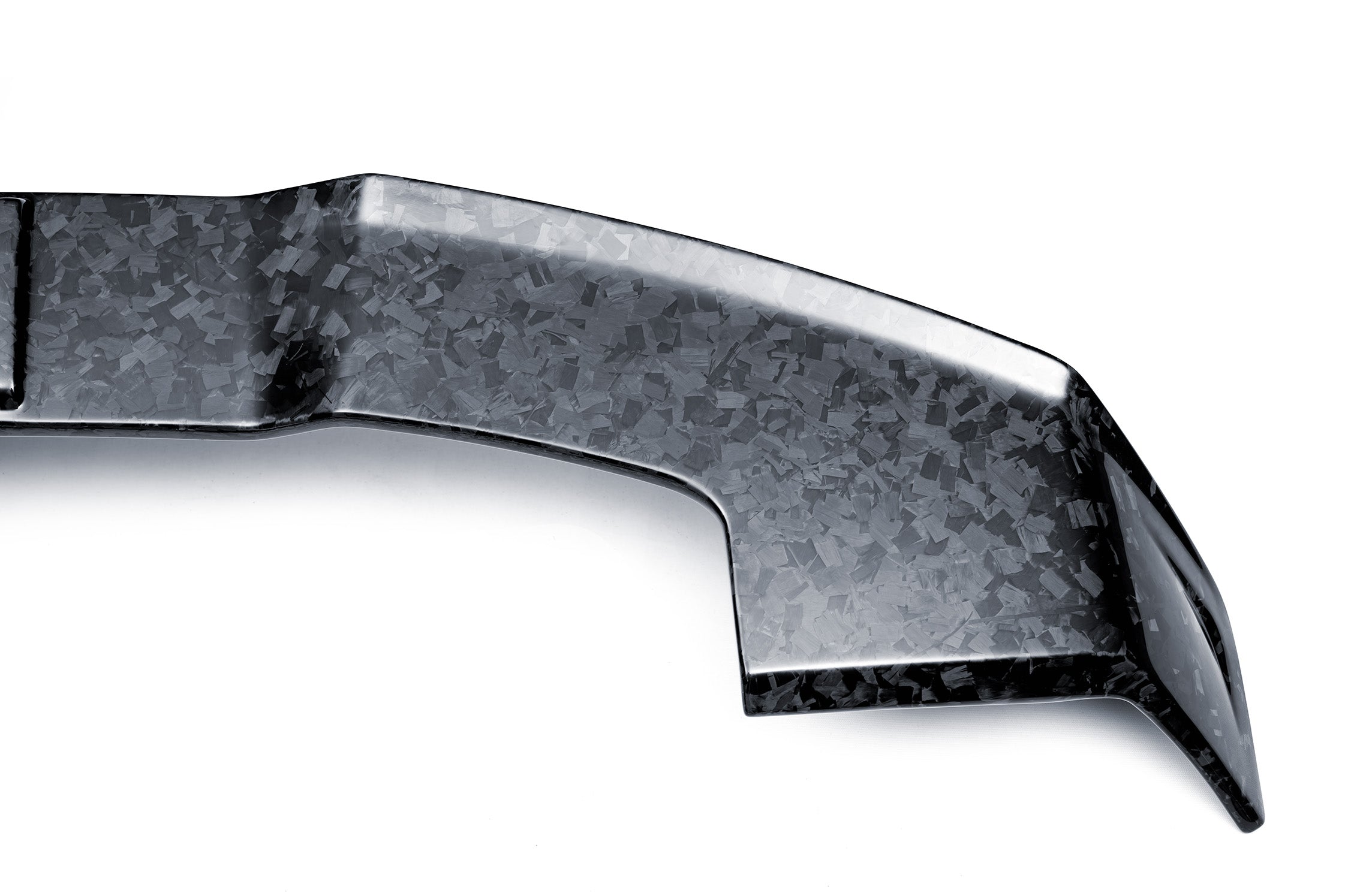 BMW XM G09 2023-ON with Aftermarket Parts - Rear Roof Spoiler Dry Pre-preg Carbon Fiber from Ventus Veloce
