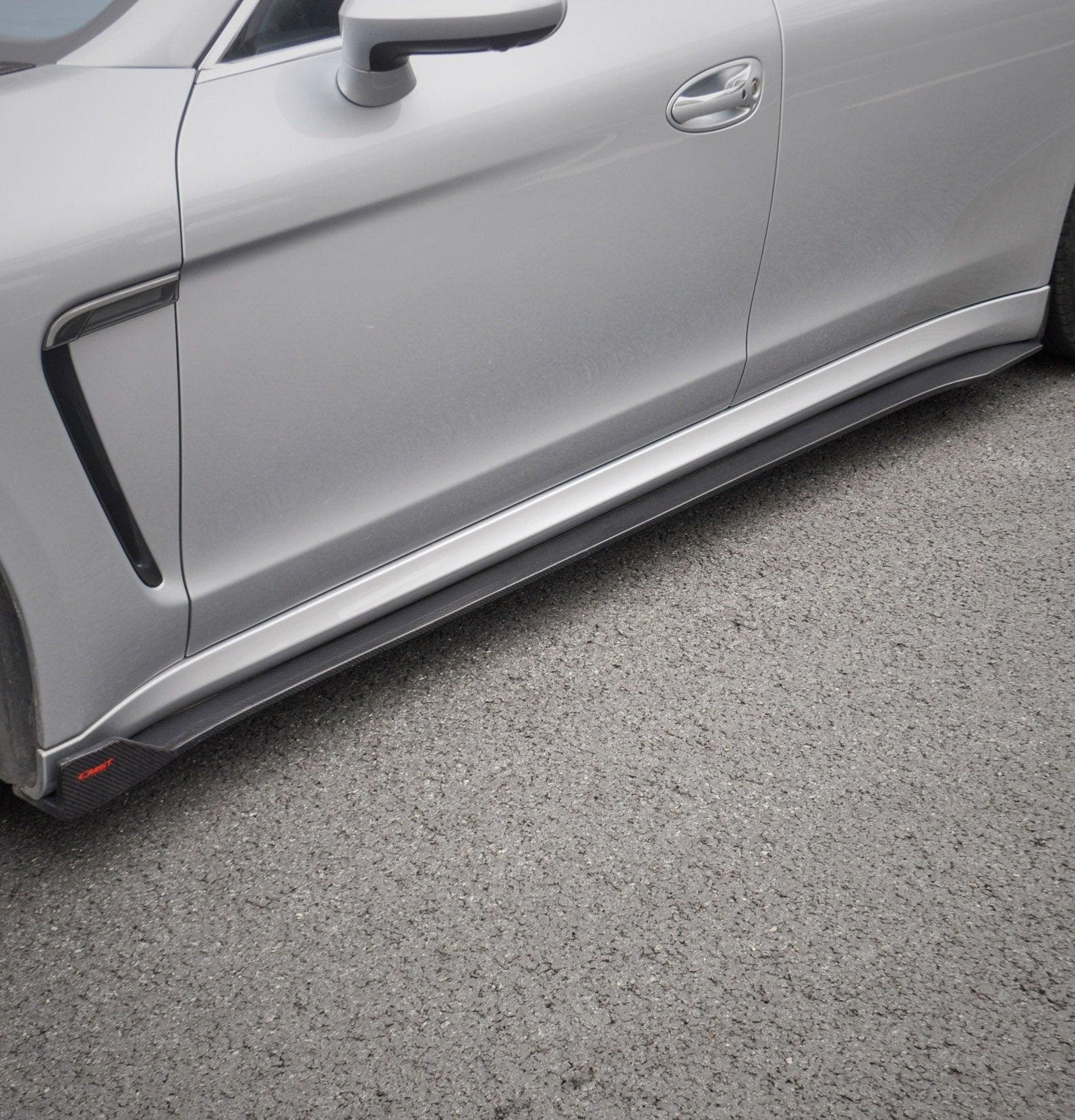 Porsche Panamera 970 970.2 2/4/4S/GTS/Turbo/Turbo S 2014-2016 with Aftermarket Parts - Vacuumed Carbon & FRP Side Skirts from CMST Tuning
