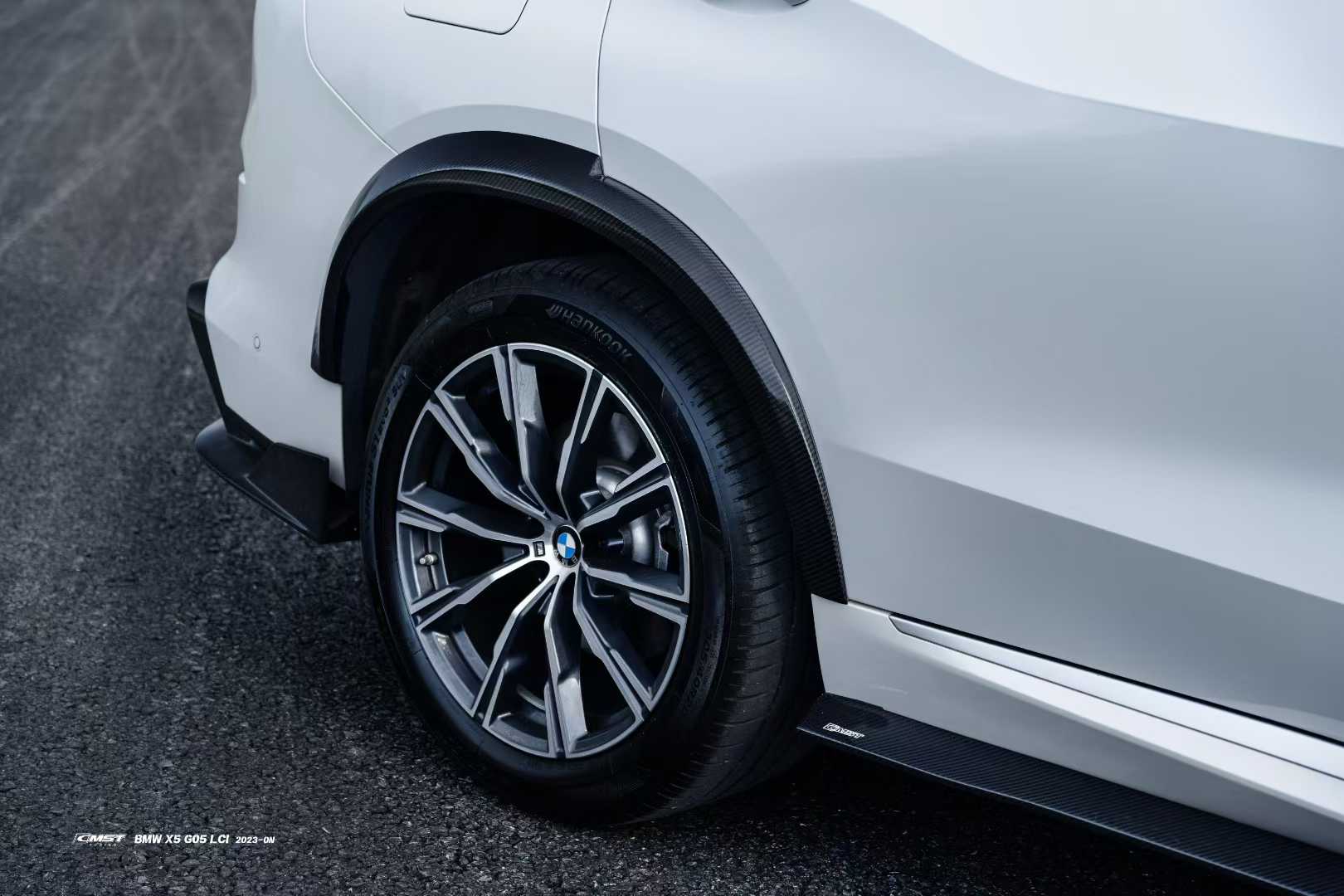 BMW X5 G05 LCI 2024-ON with Aftermarket Parts - Fenders & Wheel Arches Pre-preg Carbon Fiberfrom CMST Tuning