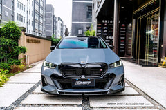 BMW i5 xDrive40 / eDrive40 (with M-package bumper, does not fit base mode) / M60 G60 G61 2024-ON &amp; 5 Series 540i xDrive / 530i xDrive / 530i (with M-package bumper, does not fit base model) / 550e xDrive G60 G61 2024-ON with Aftermarket Parts - Front Lip Dry Pre-preg Carbon Fiber / FRP
