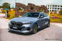 BMW i5 xDrive40 / eDrive40 (with M-package bumper, does not fit base mode) / M60 G60 G61 2024-ON &amp; 5 Series 540i xDrive / 530i xDrive / 530i (with M-package bumper, does not fit base model) / 550e xDrive G60 G61 2024-ON with Aftermarket Parts - Front Lip Dry Pre-preg Carbon Fiber / FRP