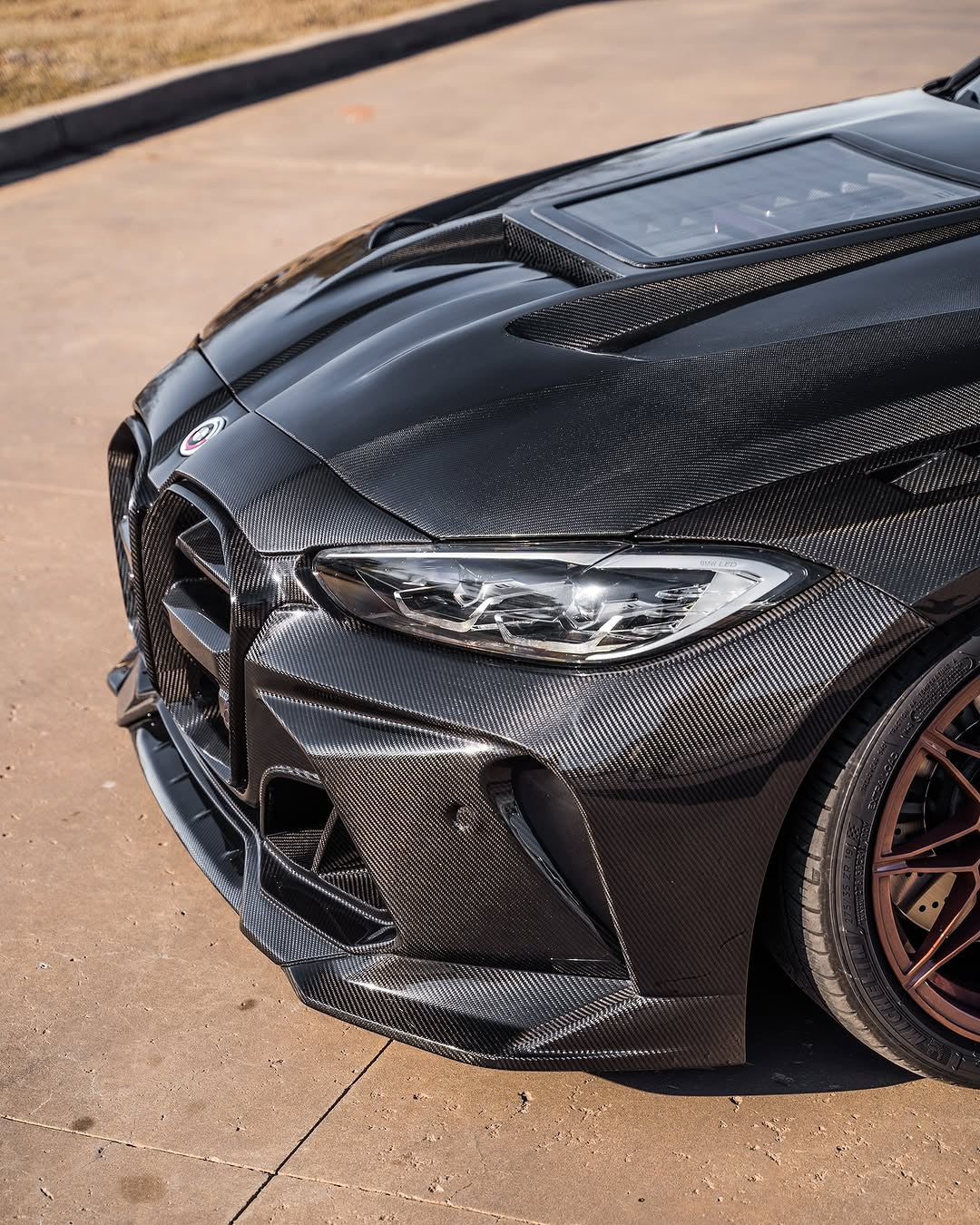 BMW M4 / M4C / M4CS G82 G83 2021-ON with Aftermarket Parts - Front Fenders Carbon Fiber / FRP from CMST Tuning