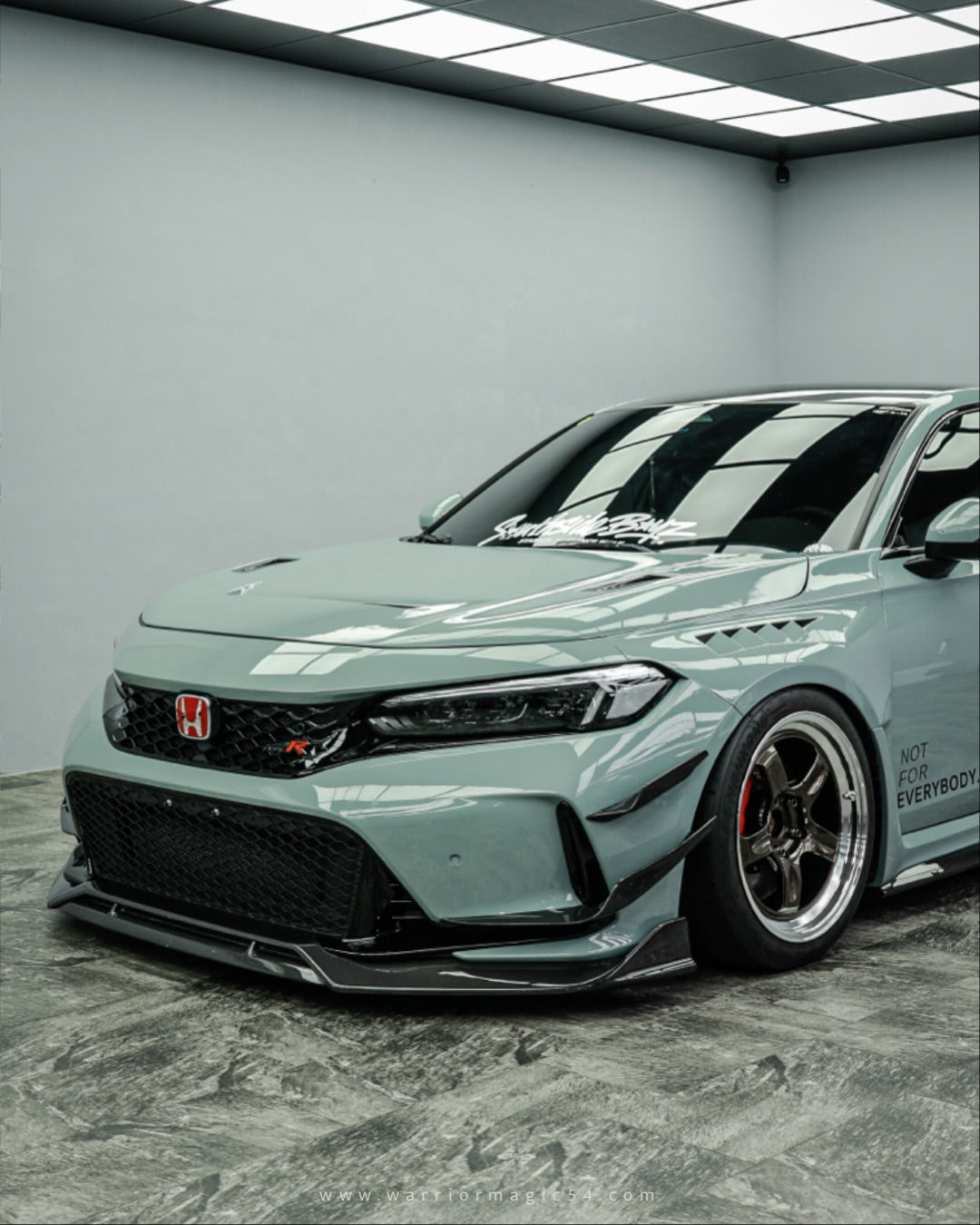 Honda Civic Type-R FL5 2023 2024 with Aftermarket Parts - Front Fenders Pre-preg Carbon Fiber / FRP from CMST Tuning