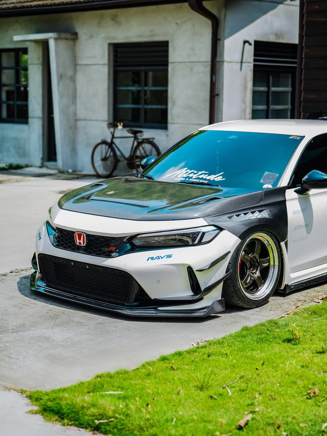 Honda Civic Type-R FL5 2023 2024 with Aftermarket Parts - Front Fenders Pre-preg Carbon Fiber / FRP from CMST Tuning