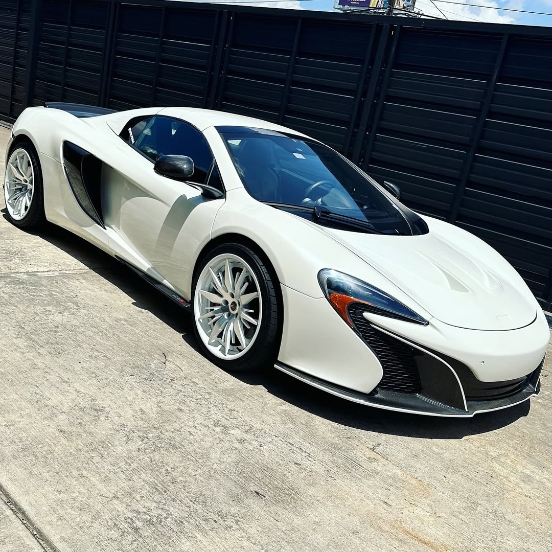 McLaren 650S 2015 2016 with Aftermarket Parts - Front Lip Carbon Fiber / FRP from CMST Tuning