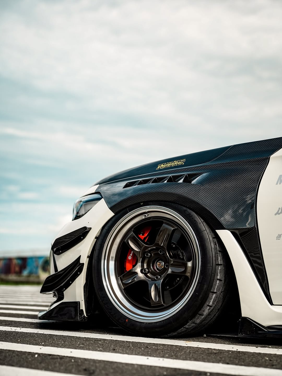 Honda Civic Type-R FL5 2023 2024 with Aftermarket Parts - Front Fenders Pre-preg Carbon Fiber / FRP from CMST Tuning