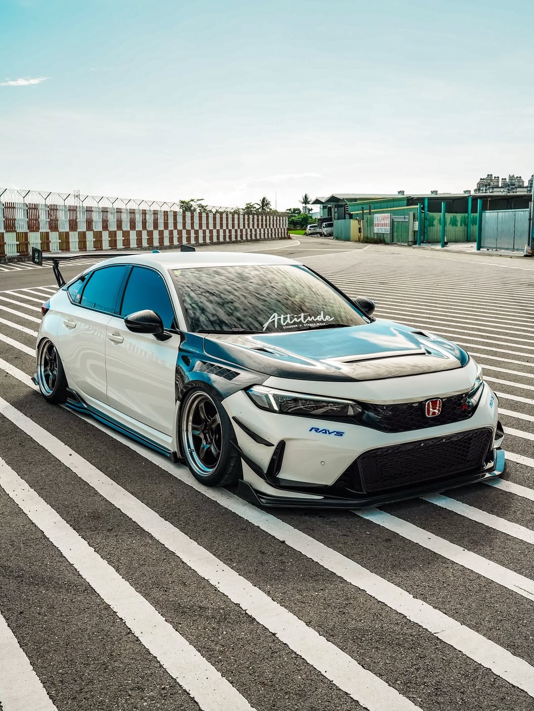 Honda Civic Type-R FL5 2023 2024 with Aftermarket Parts - Front Fenders Pre-preg Carbon Fiber / FRP from CMST Tuning
