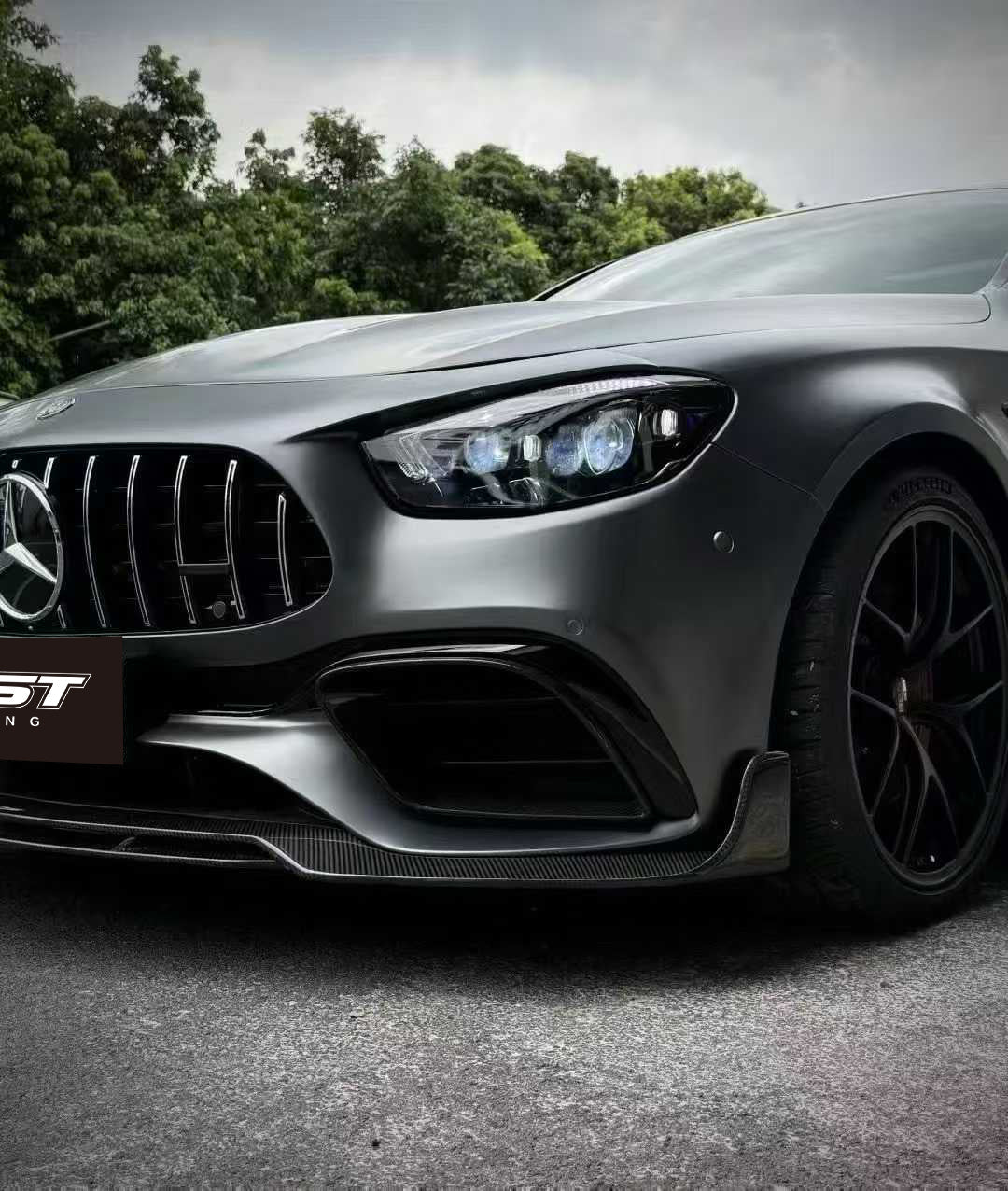 Mercedes Benz E-Class E63S E63 W213 2021-2023 with Aftermarket Parts - Pre-preg Carbon Fiber FRP Front Lip Splitter from CMST Tuning