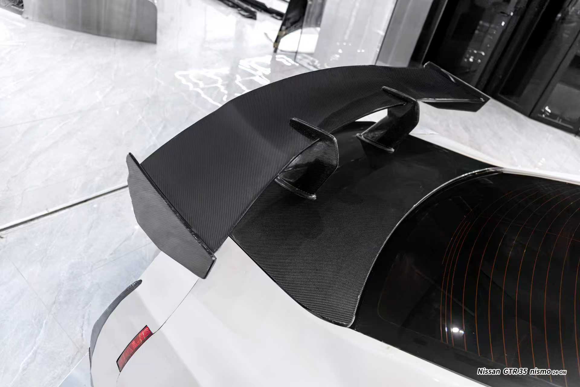 Nissan GTR R35 CBA DBA EBA 2008 2009 2010 2011 2012 2013 2014 2015 2016 2017 2018 2019 2020 2021 2022 2023 2024 with Aftermarket Parts - 2024 NISMO Style Rear Spoiler Carbon Fiber / FRP from CMST Tuning